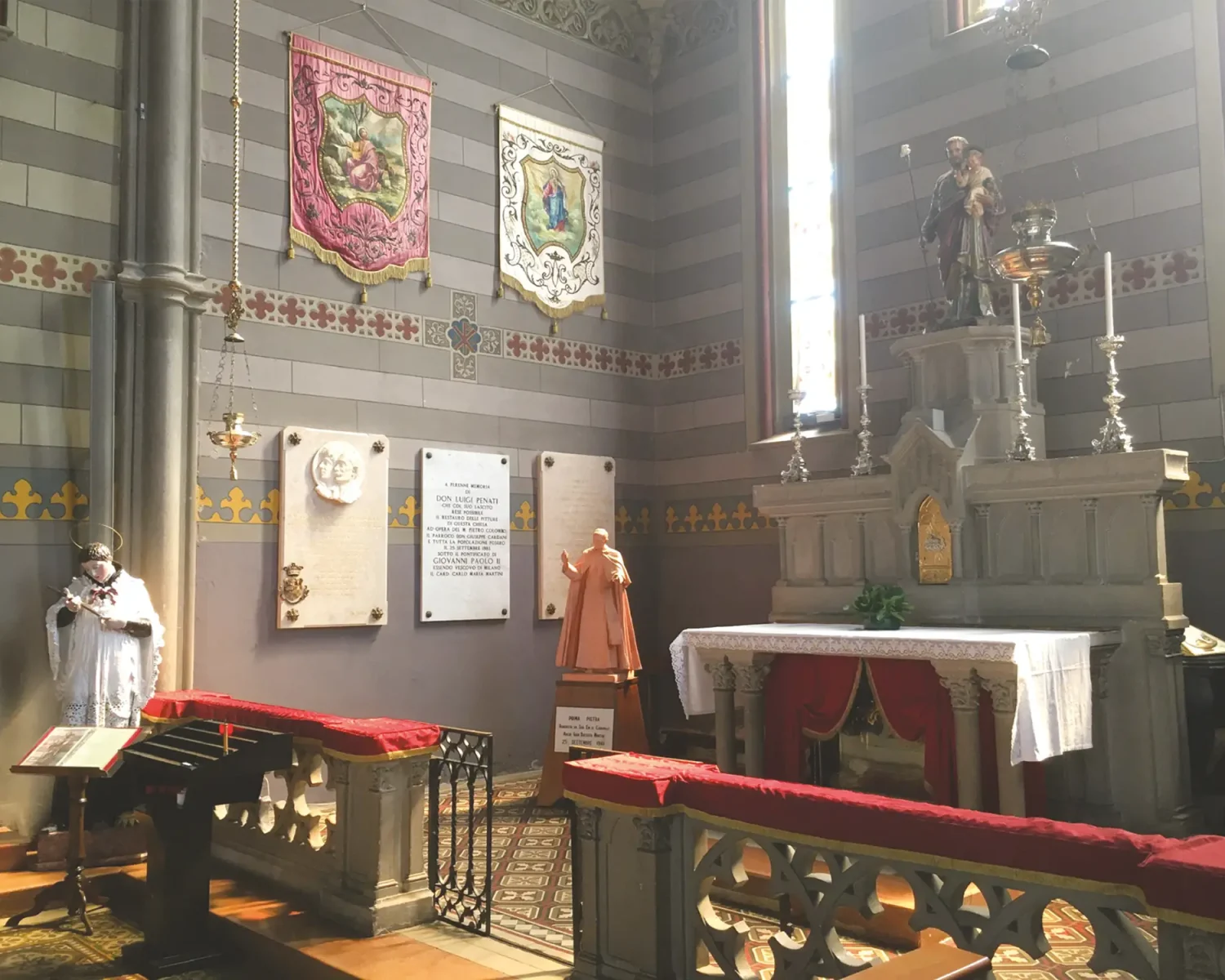 Chiesa di San Marco Evangelista - altare dedicato a Tutti i Santi navata sinistra