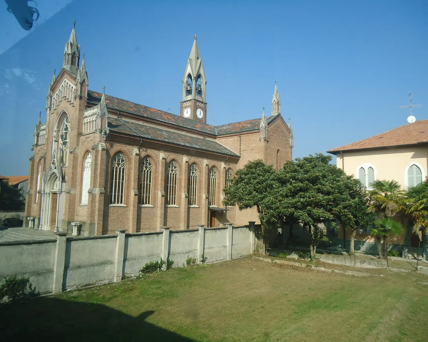 Chiesa di San Marco Evangelista - vista laterale lato est