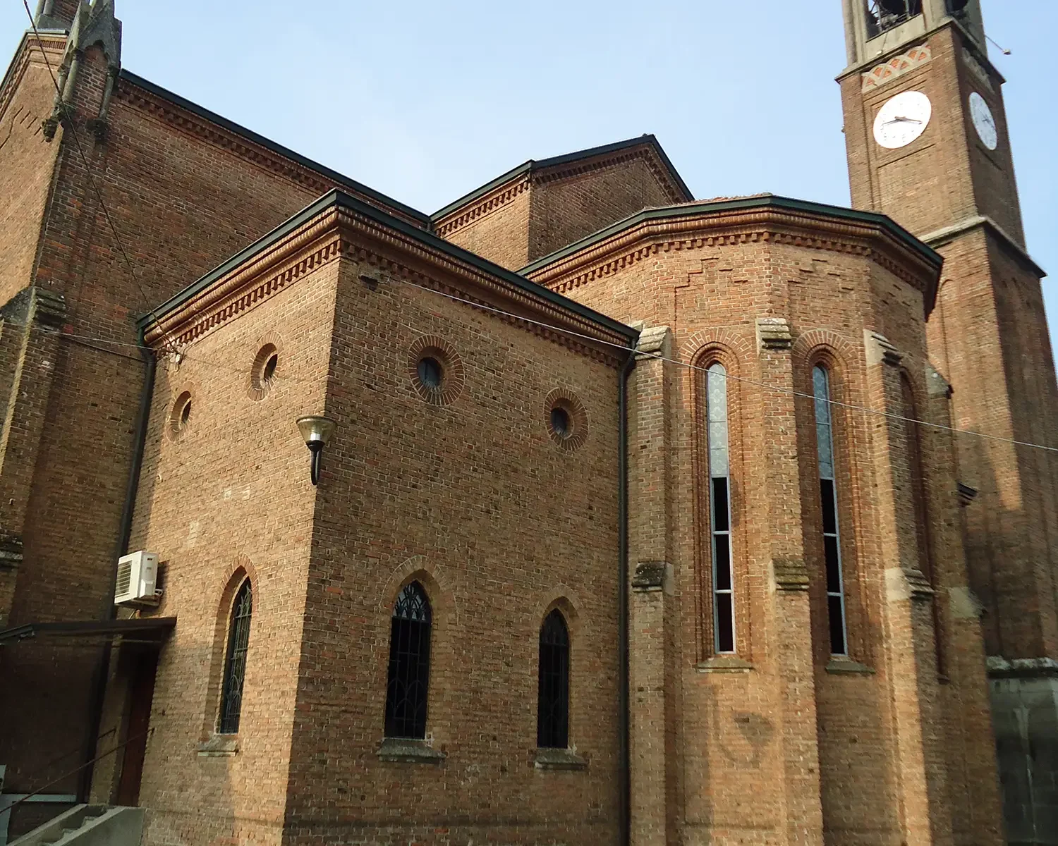 Chiesa di San Marco Evangelista - vista posteriore lato nord