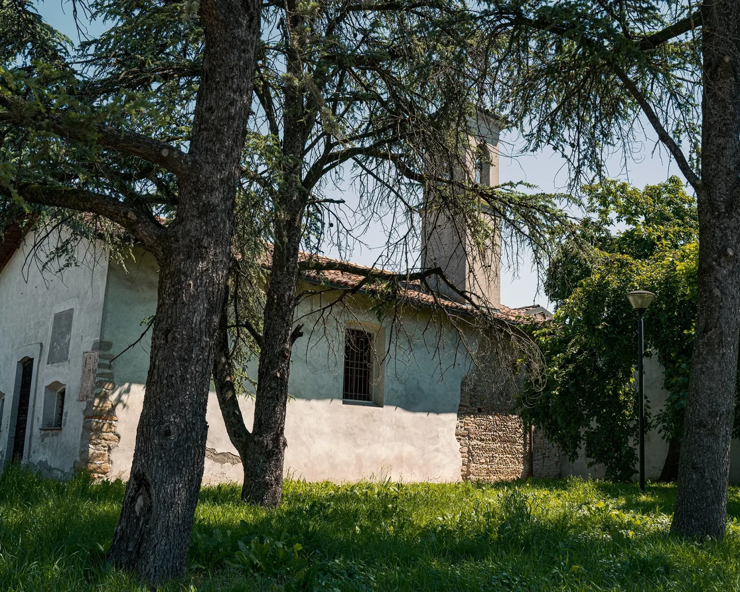 Chiesa di San Lazzaro - vista esterna laterale